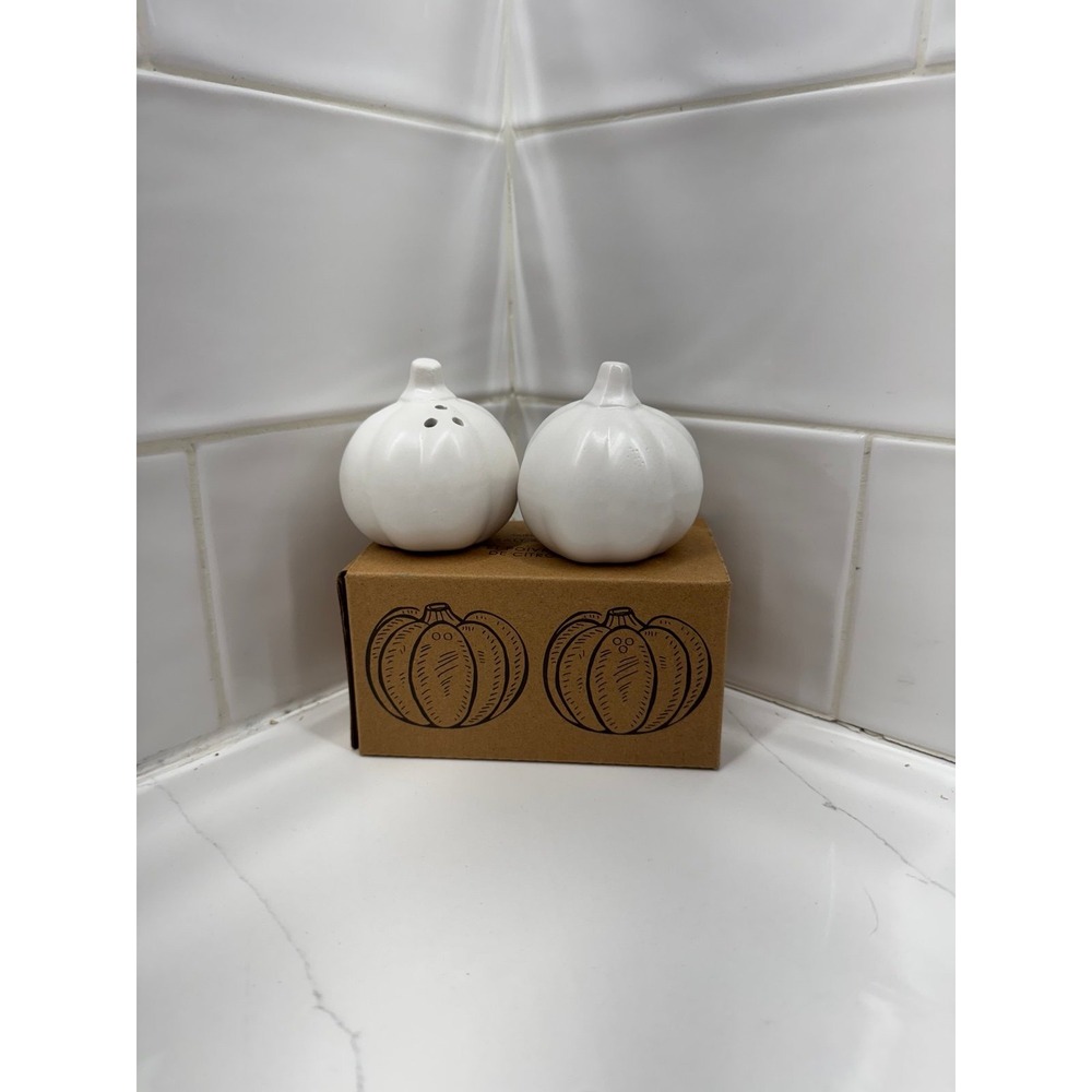 Ceramic 2.5 inch White‎ Pumpkin Salt and Pepper Shakers set of 2